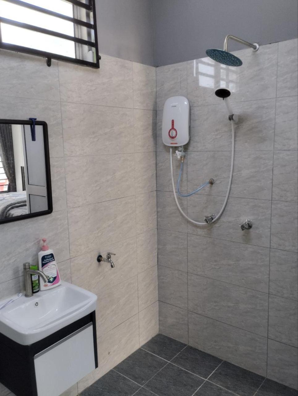 Sh Homestay Kota Bharu Ngoại thất bức ảnh